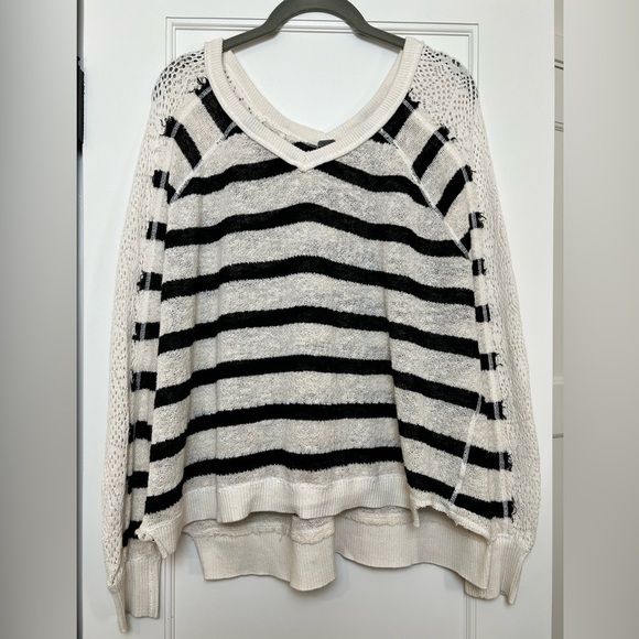Free People V Neck Striped Sweater (Small) - Picture 4 of 7